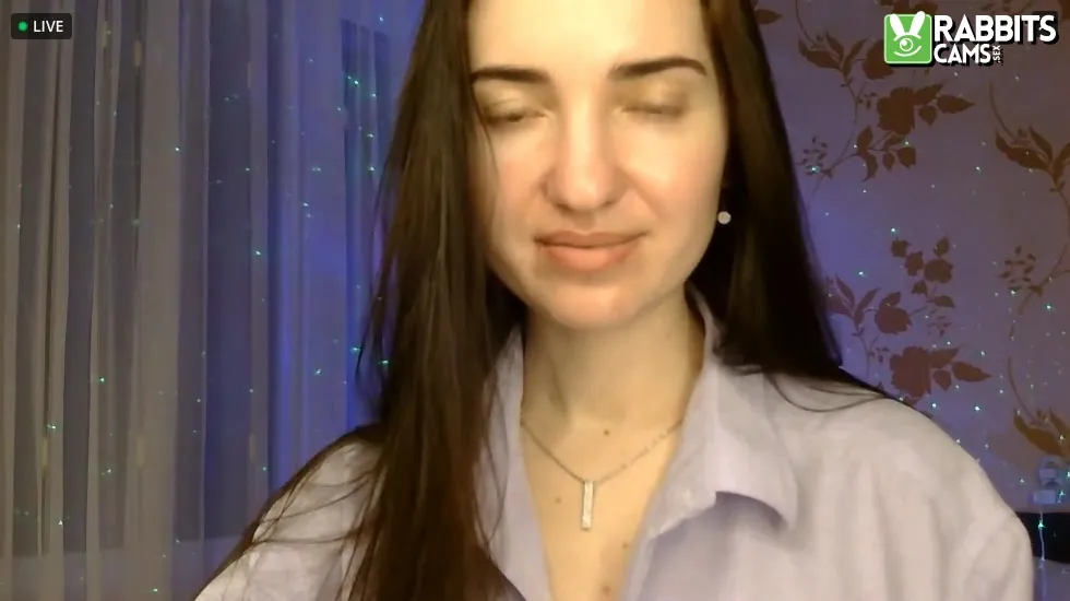 Artist Meri_Gold Video 1