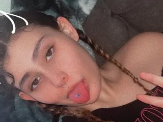 Icylatinabunny profilbild på webbkameramodell