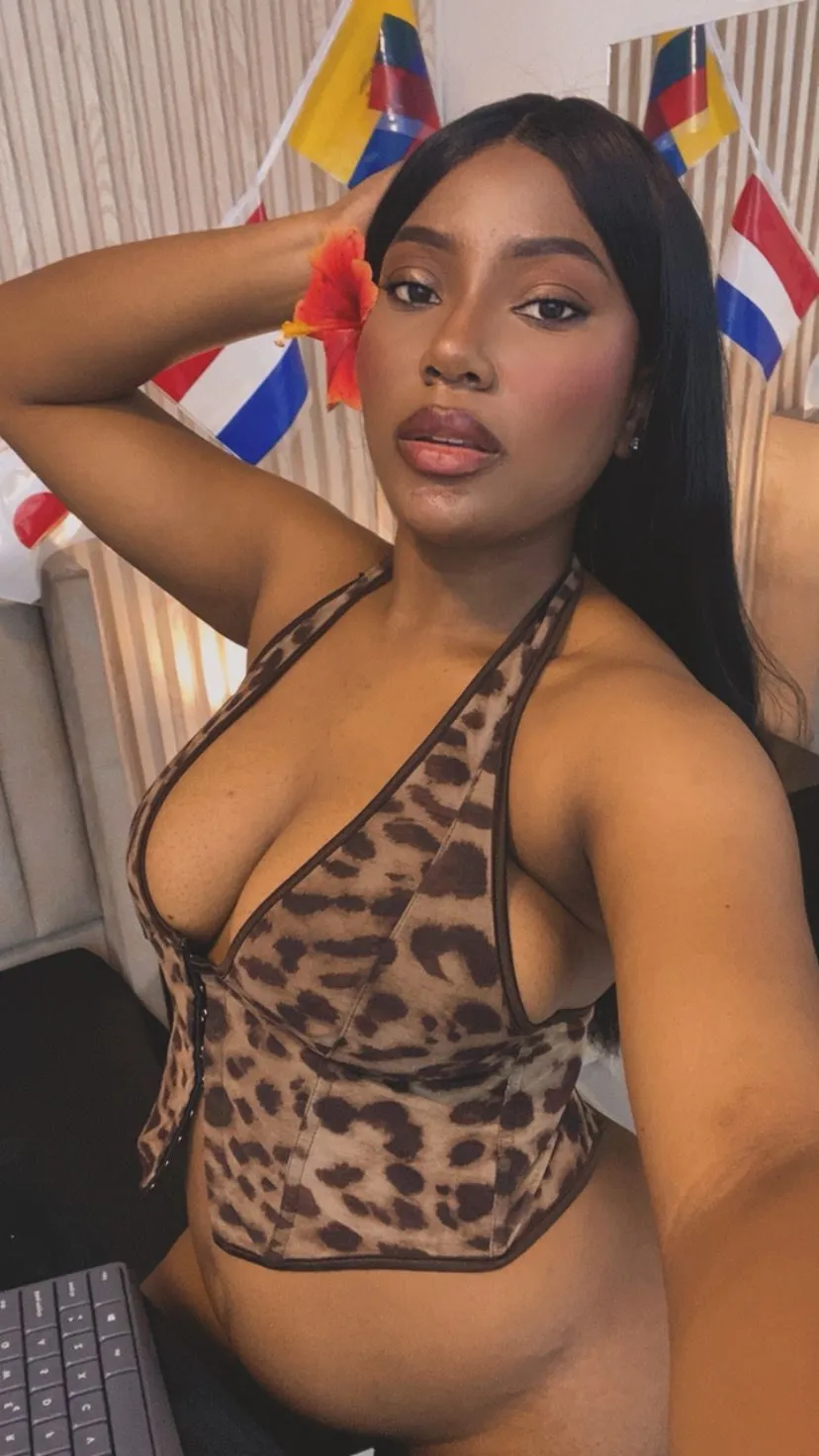Artiest ariana_coopers Foto 1