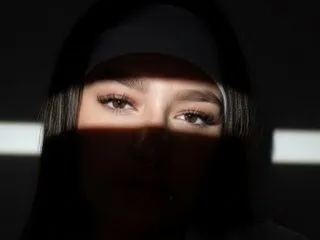 Ravencroxx profilbild på webbkameramodell
