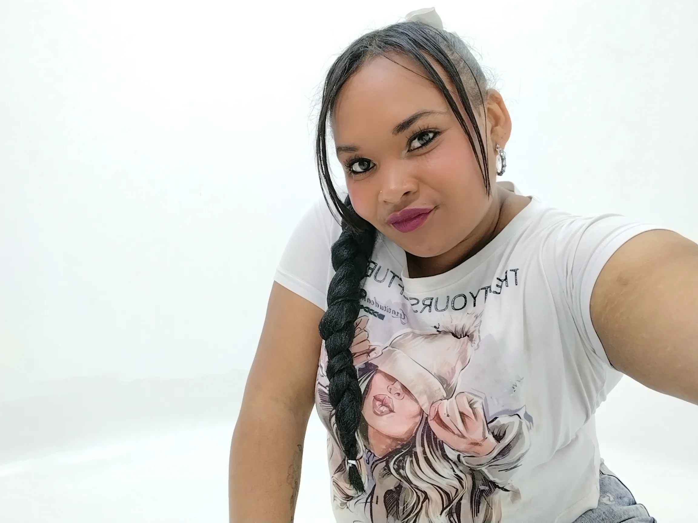 Performer Kayla_Dark Photo 5