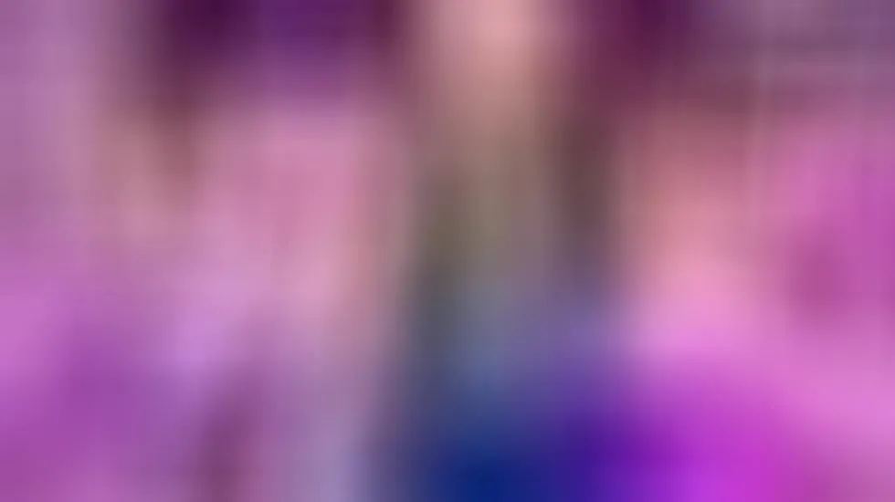 Performer HoneyLeslie Video 1