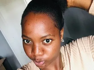 Image de profil du modèle de webcam Cindyy67