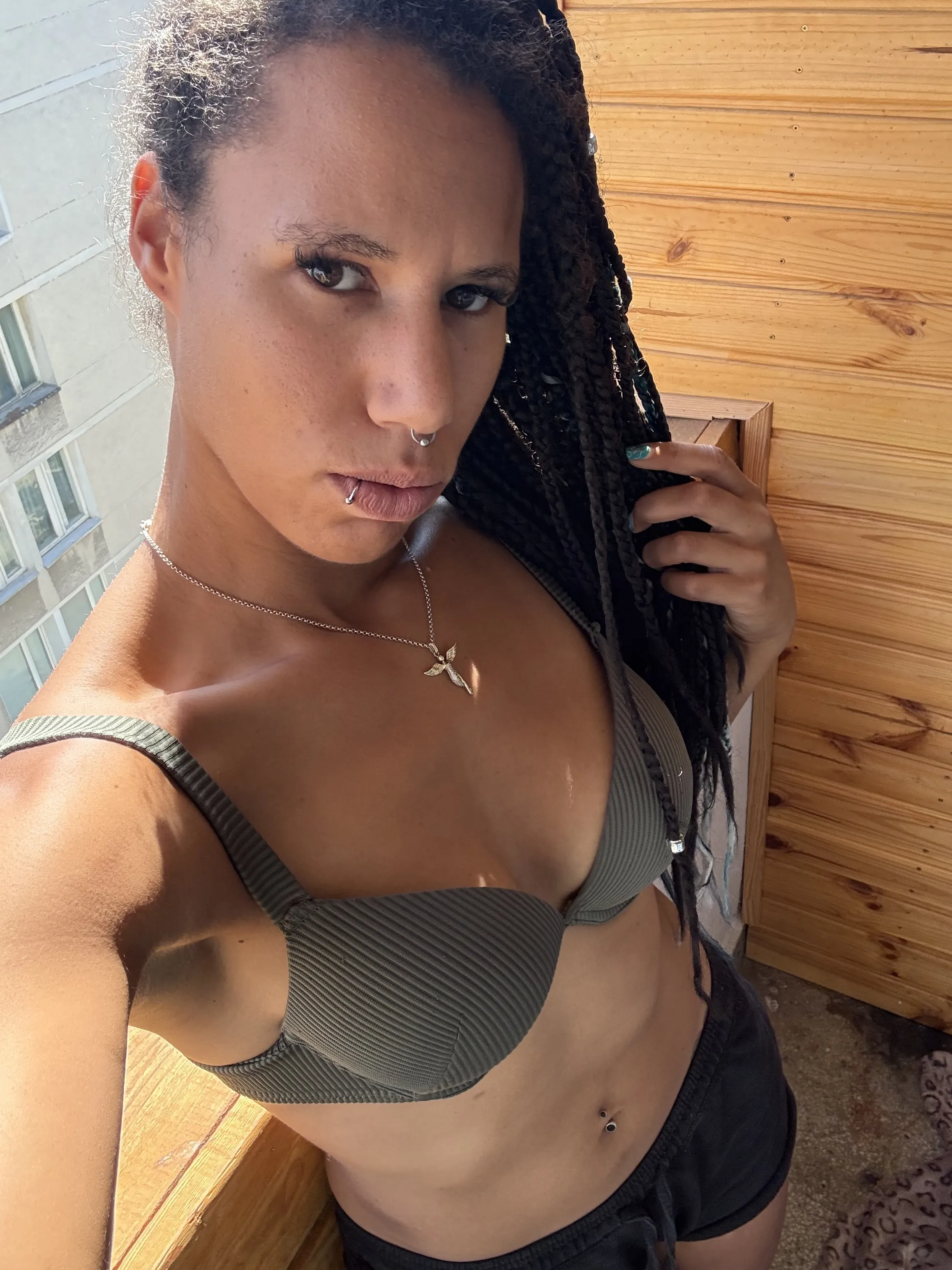 Performer AaliyahHarris Photo 3