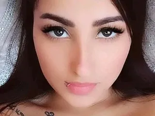 KarelyRuiz immagine del profilo del modello di cam