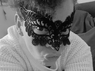 DesertVyxen cam model profile picture