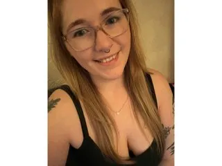 ScarletRose_XOX cam model profile picture