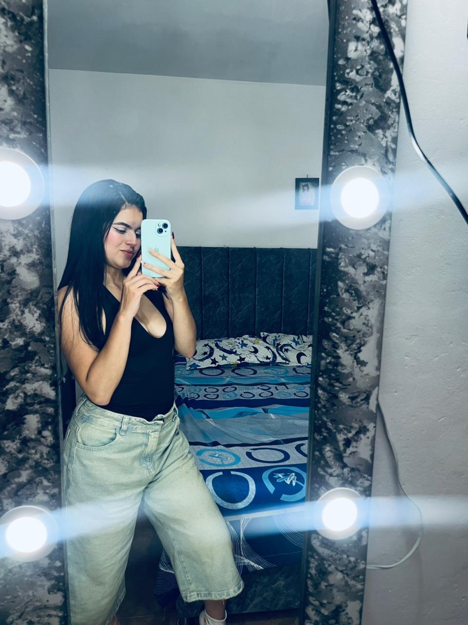 Intérprete DaliaAprilx Foto 3