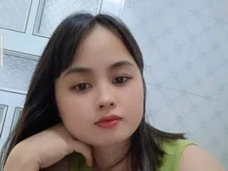 Image de profil du modèle de webcam MinzyMe