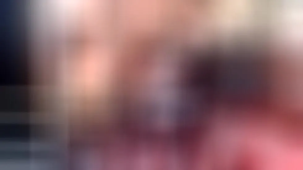 Artist ZaraMoss Video 1