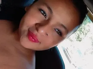 luly_lovee Profilbild des Cam-Modells