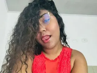 AlissBaker immagine del profilo del modello di cam