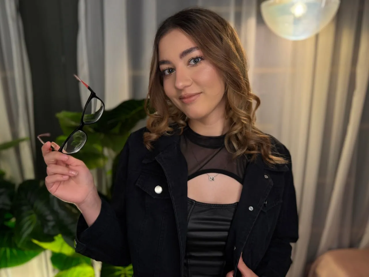 Artista AdaShine Foto 12