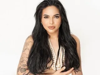 CallmeMonica
