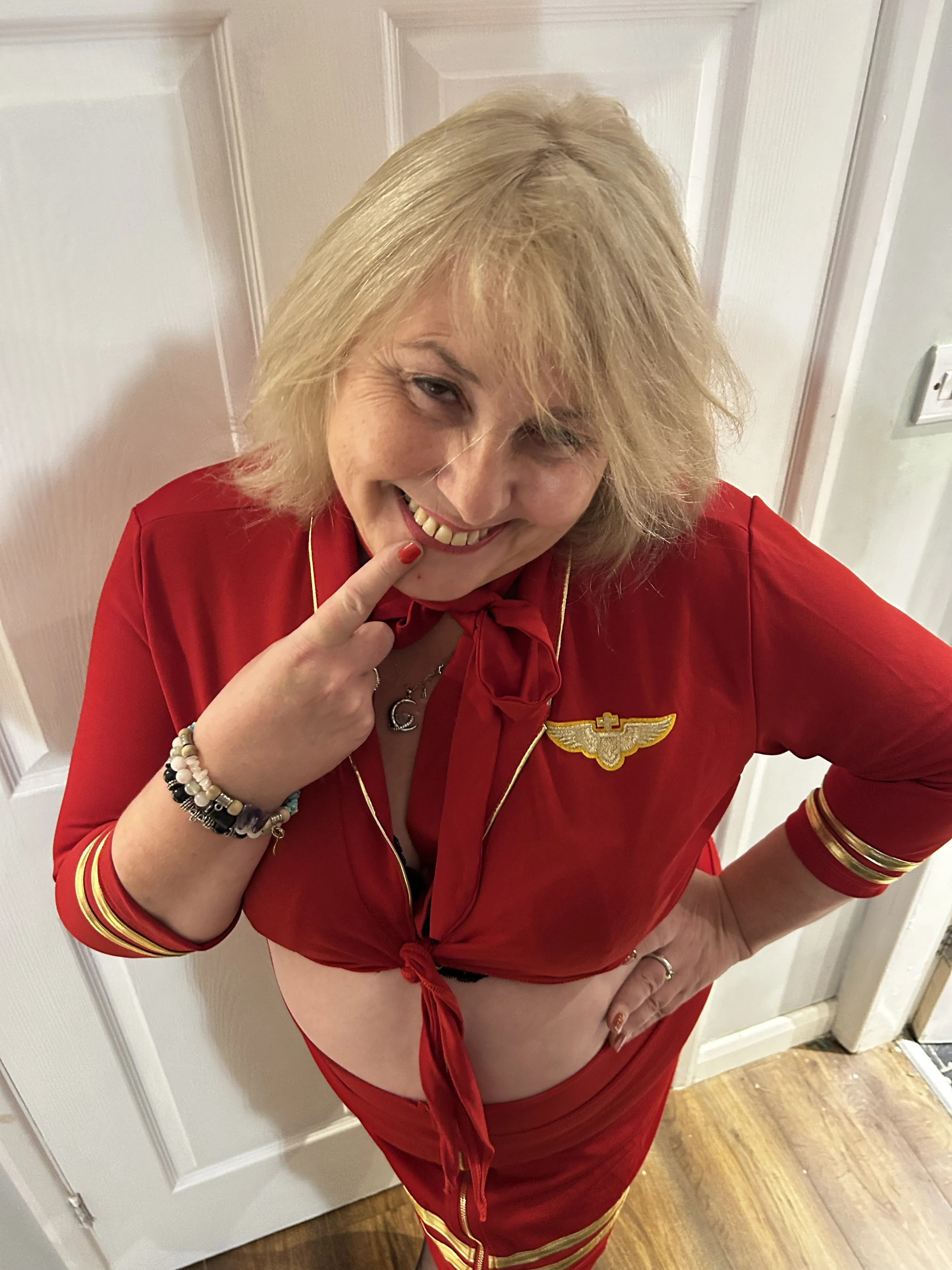 Performer BBWQueen69 Photo 9