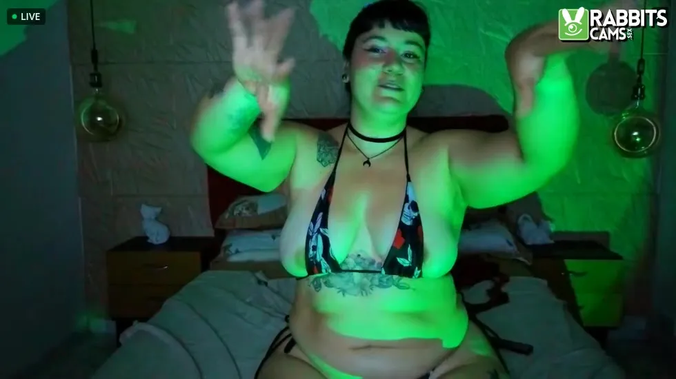 Interprète Nina_Skies Vidéo 1