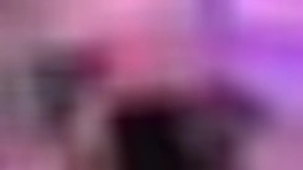 Artista MartinaVizmara Video 1