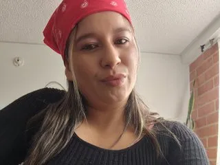 Image de profil du modèle de webcam soyrouss