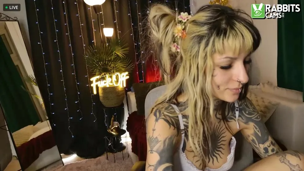 Artist VivVixenXX Video 1