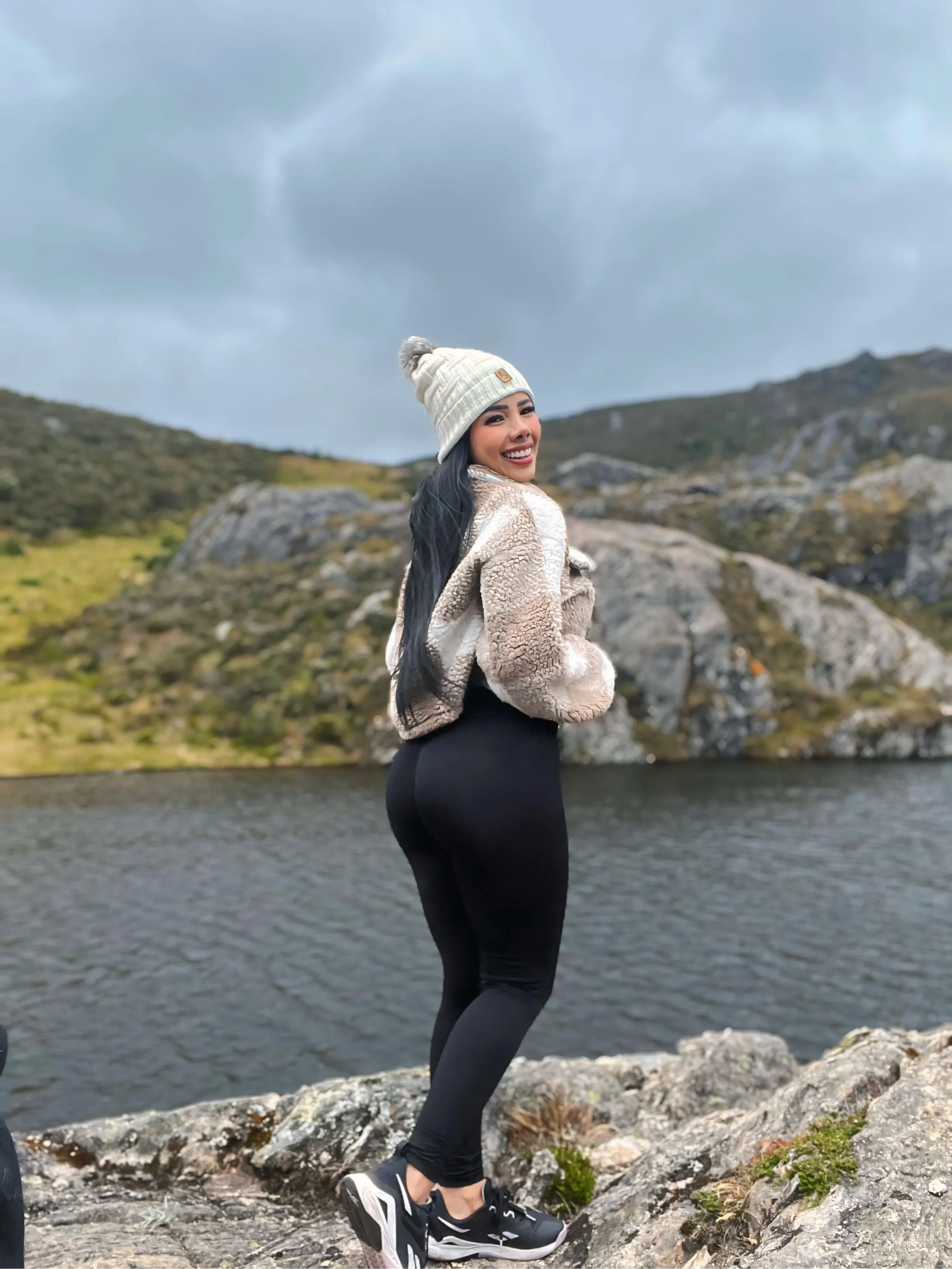 Intérprete MilaaQu Foto 4