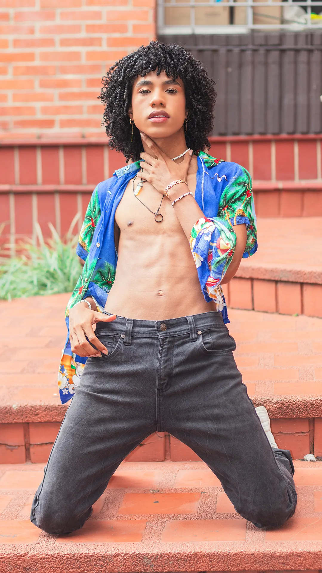 Performer Johan_Gz19 Photo 5