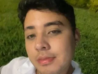Estivcum cam model profile picture