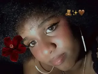 Bella_Roussee