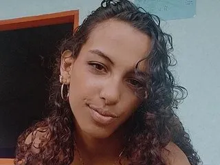 Laurahot20