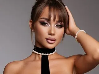 MayaBlaire