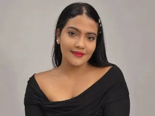 MaggyEvan profielfoto van cam model