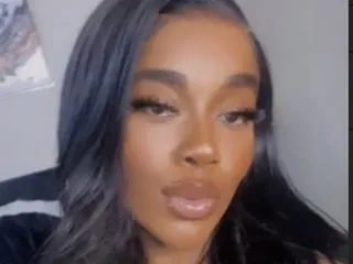 Rhianna_Ridge