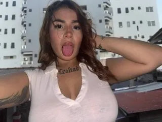 Maddy_Aniston