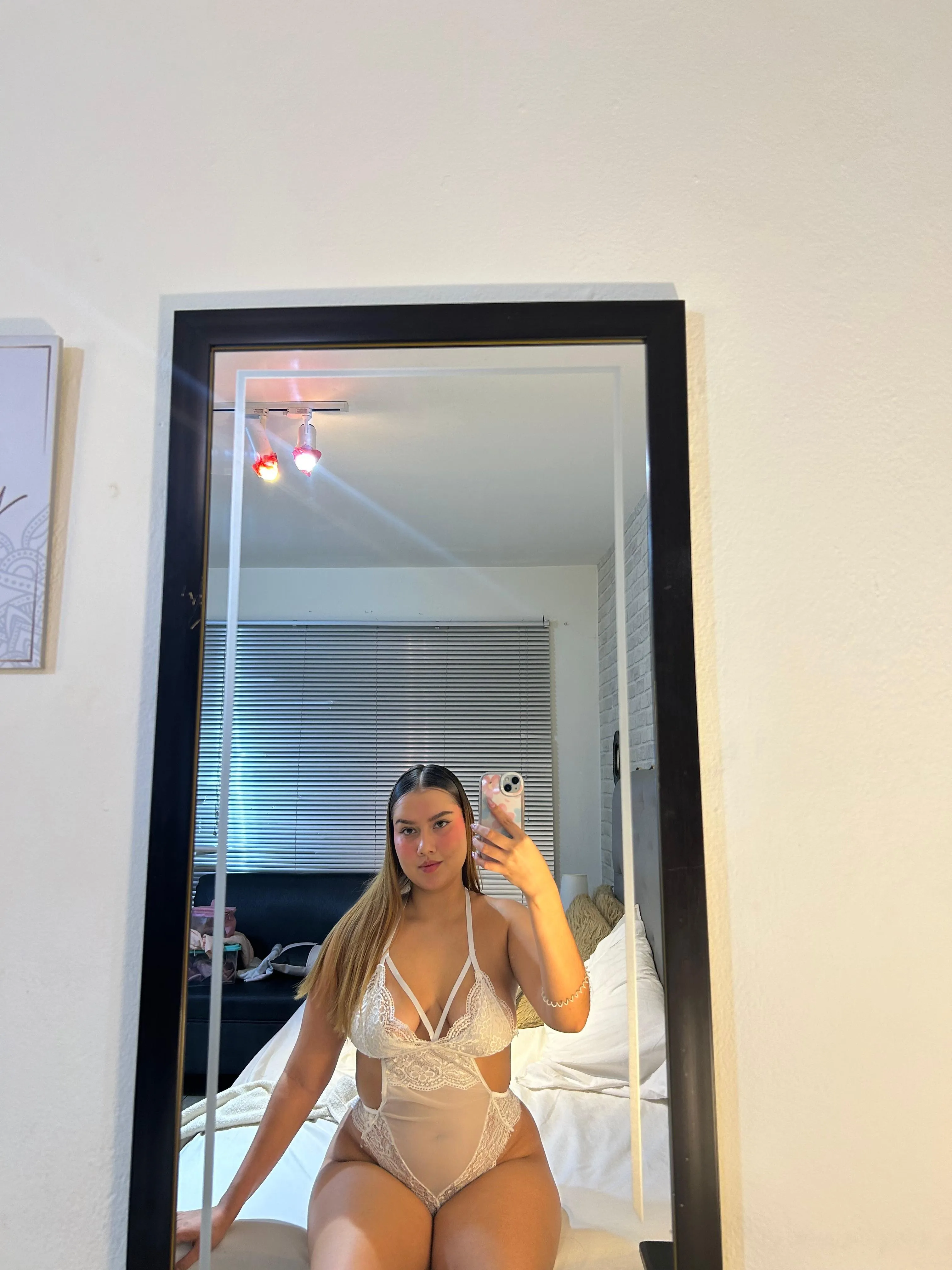 Utøver IzzieStevensXX Bilde 6