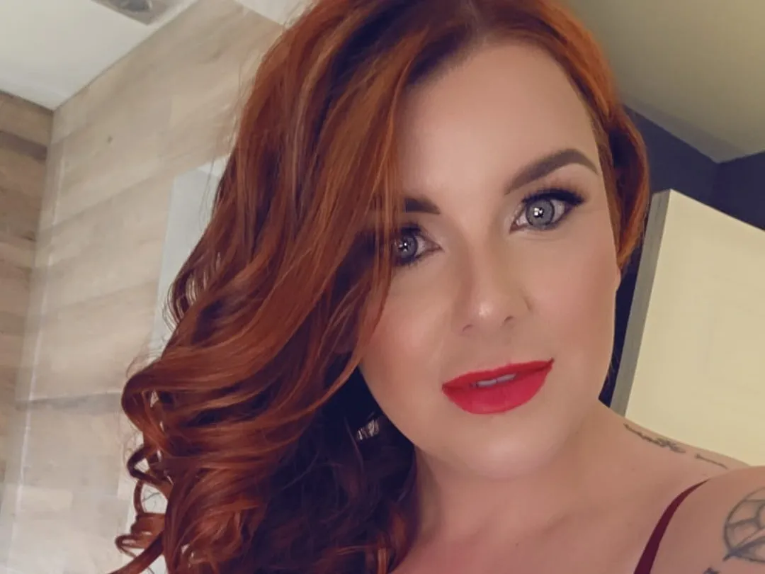 Performer SavanahRosexxx Photo 4