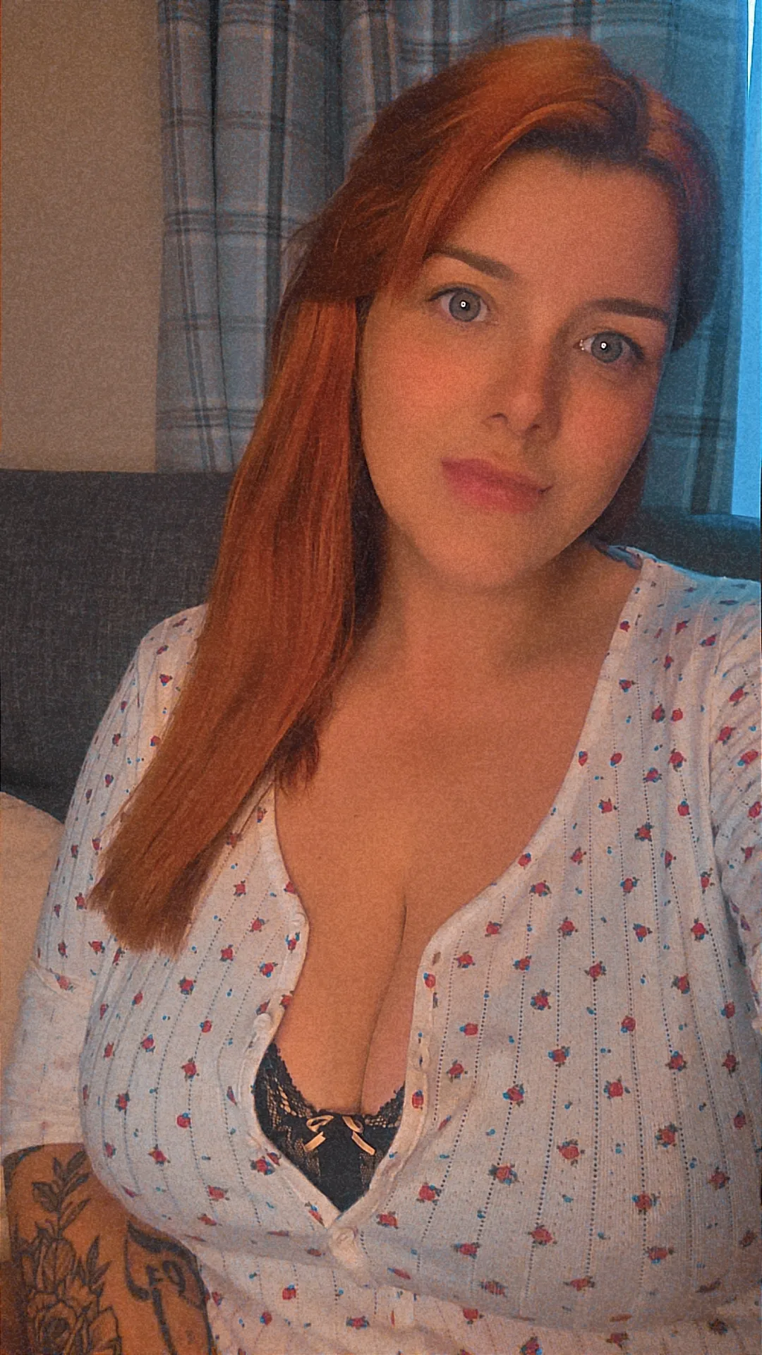 Performer SavanahRosexxx Photo 6