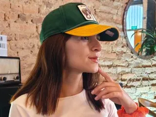 Imagen de perfil de modelo de cámara web de CataleyaSunTrip