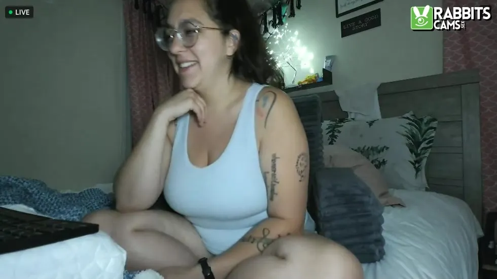 Utøver HotMessXpress Video 1