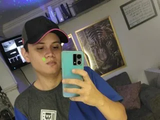 Max_Holloween