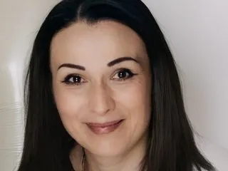 Image de profil du modèle de webcam RozmarinnBeauty