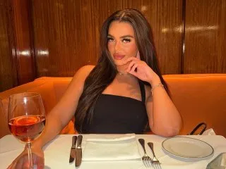 Brunette_bunnyxo