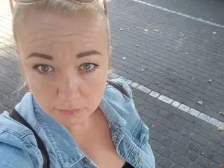 GentleXLioness cam model profile picture