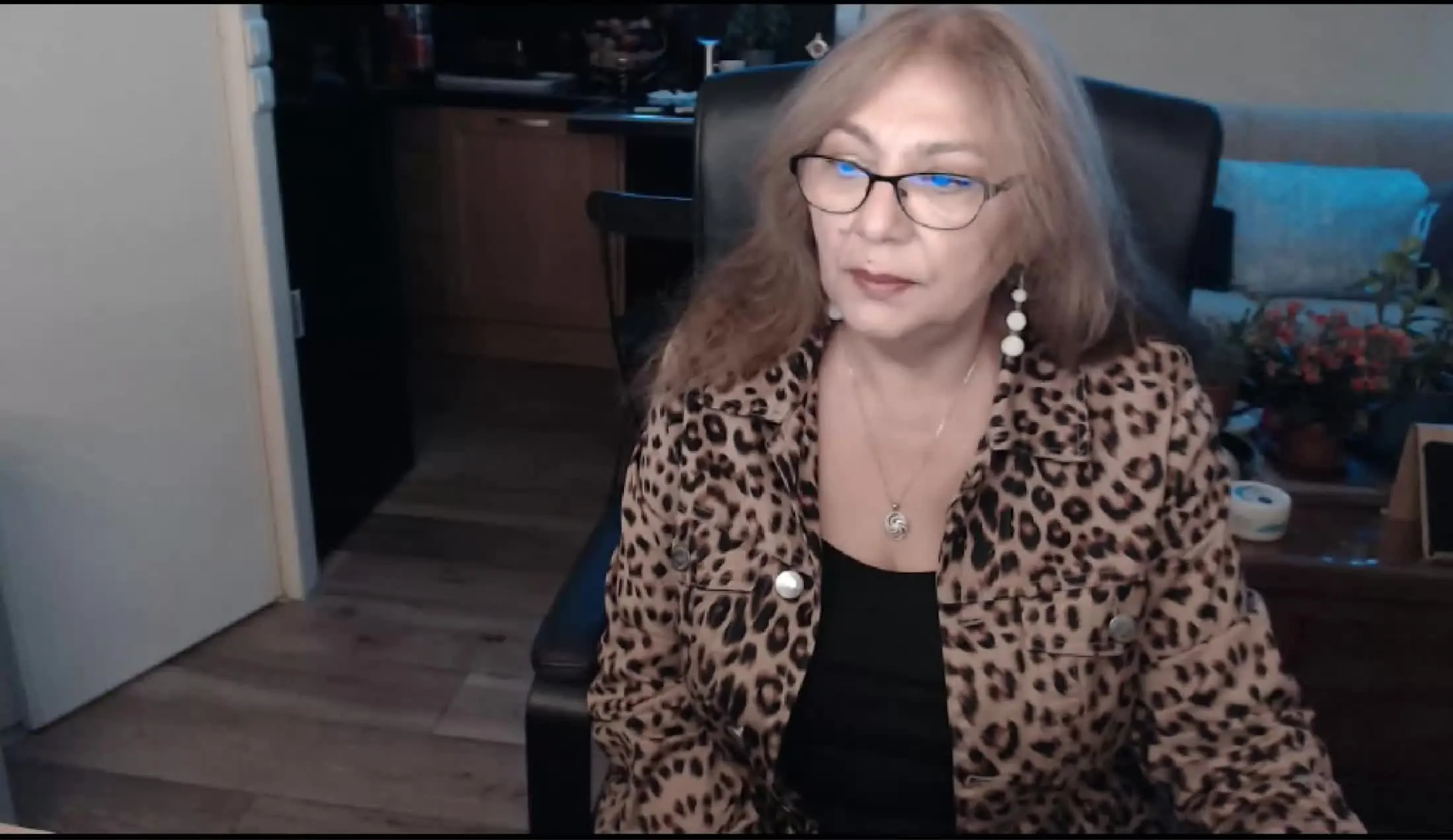 Artiest SxyVivian Video 1