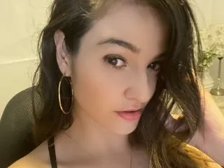 Bella_Moss