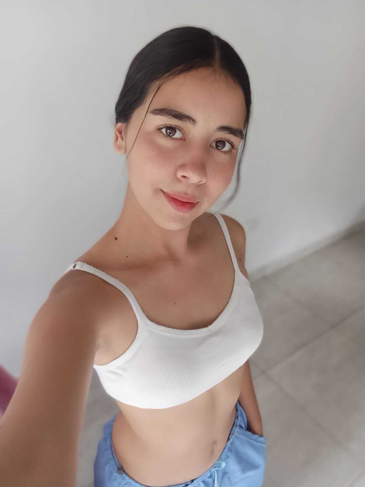 Darsteller Danna_Petite Foto 2