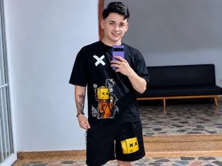 Mathias_twinkk
