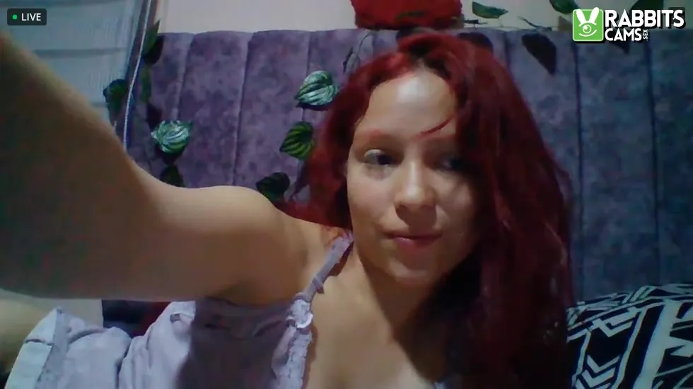 Intérprete Cherry_L0VE Video 1