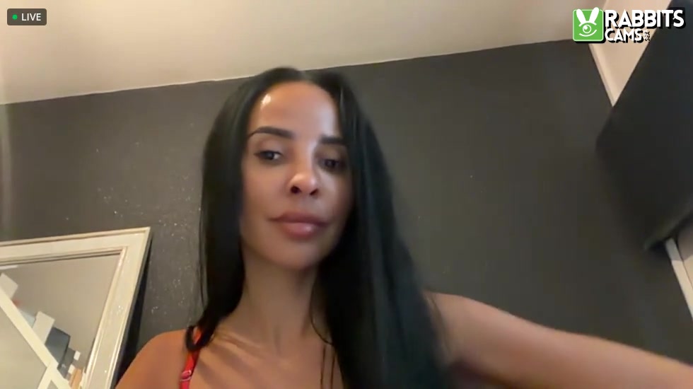 Interprete Shybuttcute Video 1