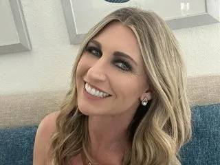 KatieKampbell cam model profile picture