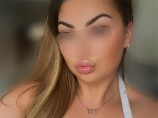 HoneyMilfff cam model profile picture