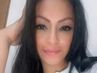 Imagen de perfil de modelo de cámara web de AmiraVelvet